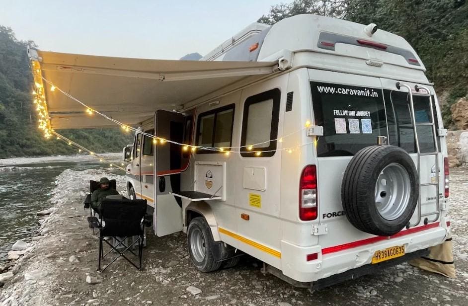caravanwithsidopen